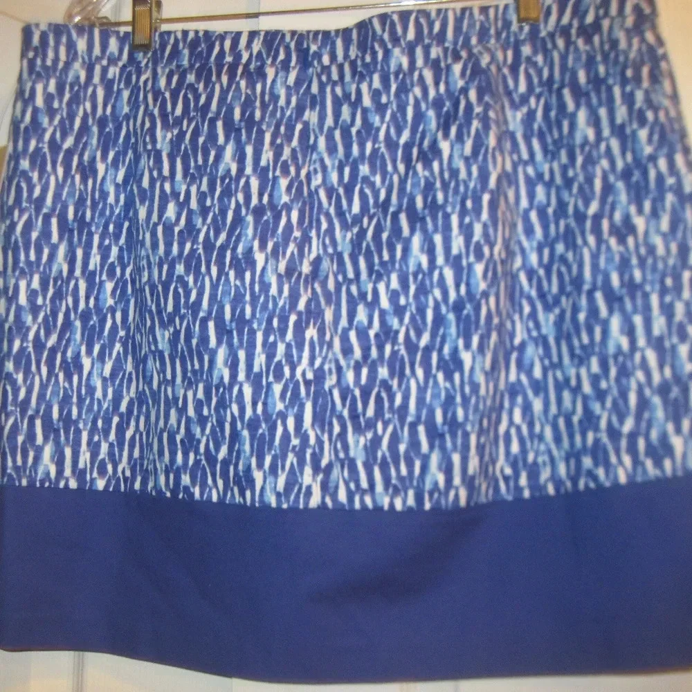NWT MICHAEL MICHAEL KORS Blue White Abstract Cotton Blend Skirt Size 16